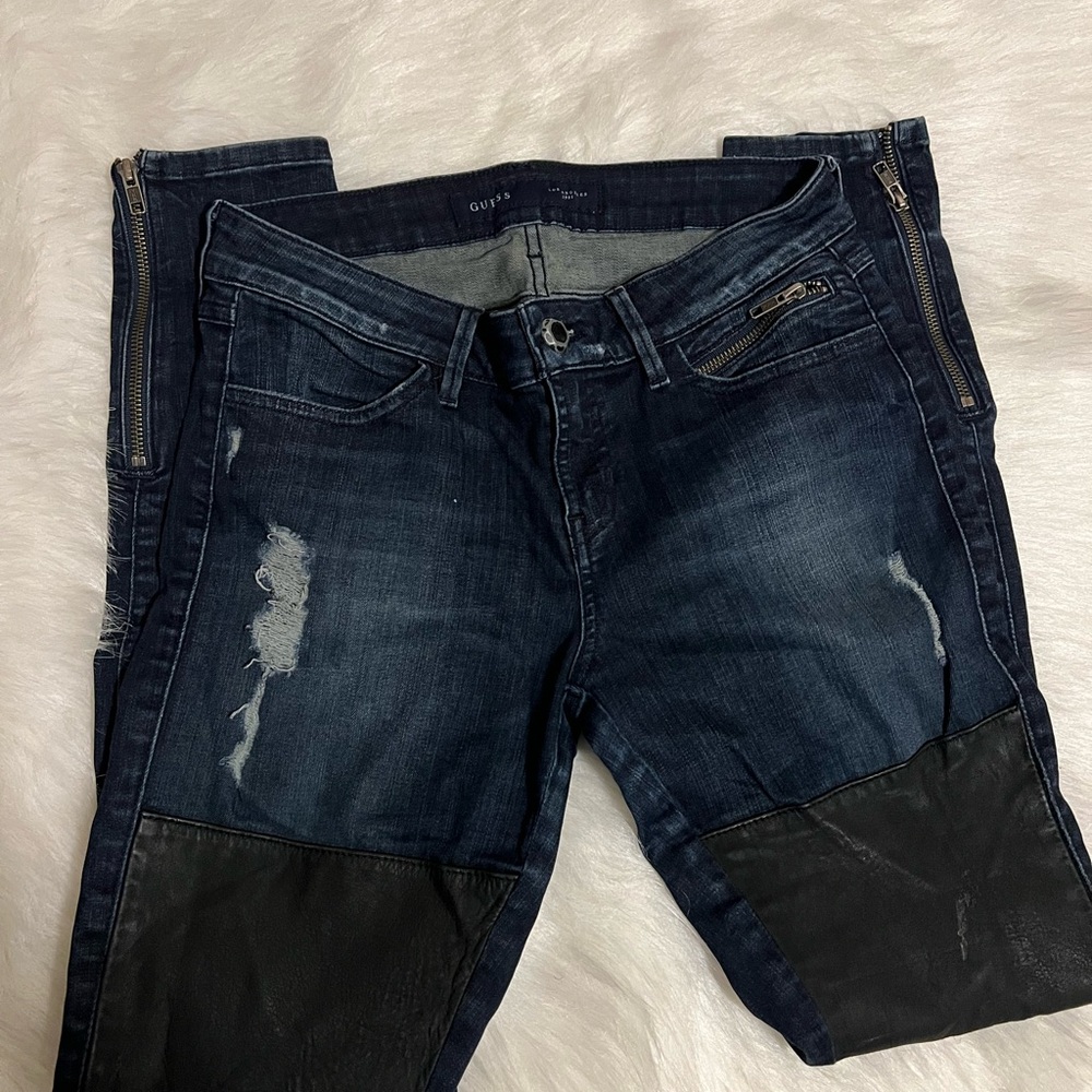 Guess Women's Distressed Dark Blue and Black Skinny Jeans